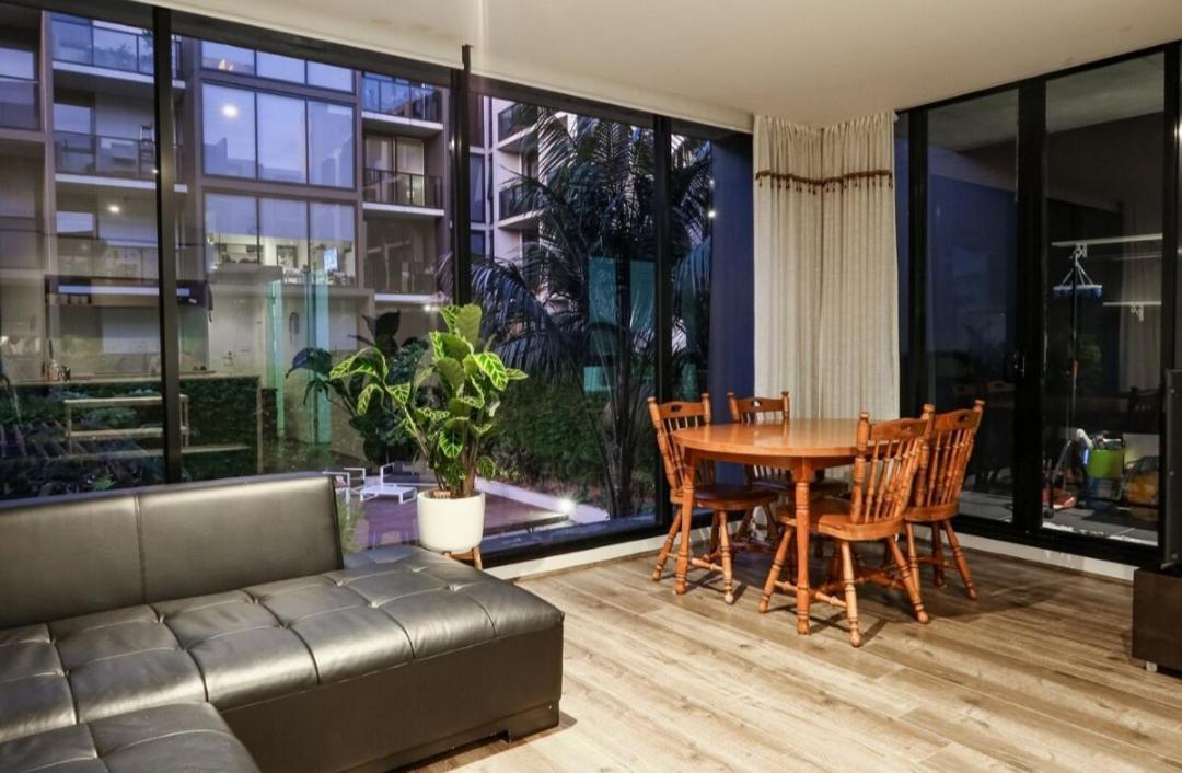 Easy Living One Bedder Gem Daire Melbourne Dış mekan fotoğraf